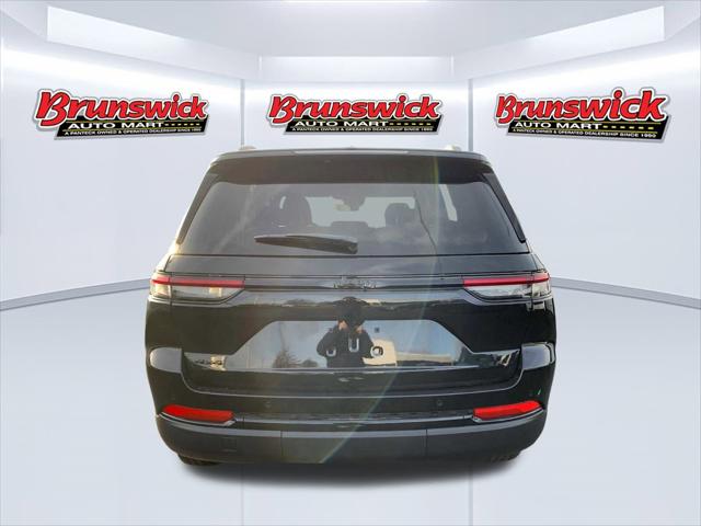 2025 Jeep Grand Cherokee GRAND CHEROKEE L ALTITUDE 4X4