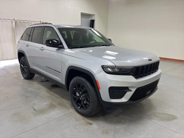 2025 Jeep Grand Cherokee GRAND CHEROKEE ALTITUDE X 4X4