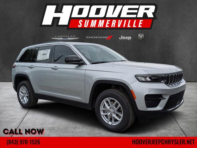 2025 Jeep Grand Cherokee GRAND CHEROKEE LAREDO X 4X4