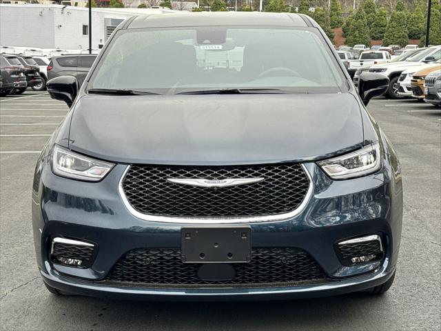 2025 Chrysler Pacifica Hybrid PACIFICA PLUG-IN HYBRID SELECT