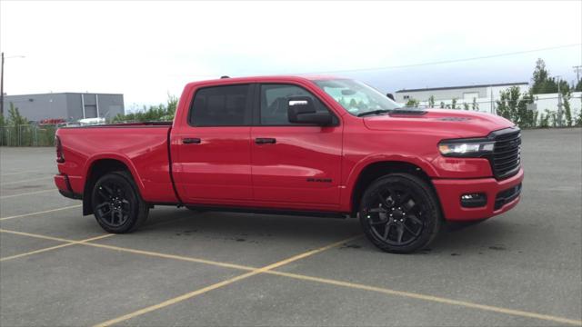 2025 RAM Ram 1500 RAM 1500 LARAMIE CREW CAB 4X4 64 BOX