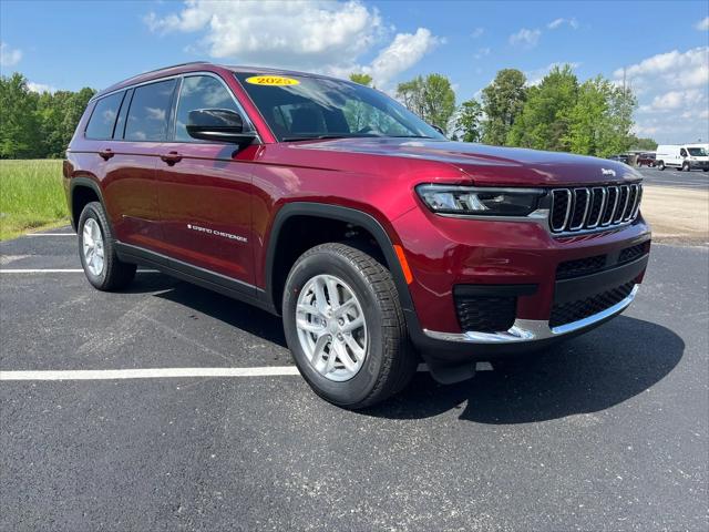2025 Jeep Grand Cherokee GRAND CHEROKEE L LAREDO X 4X4