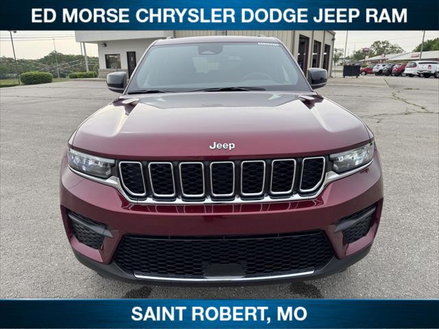 2025 Jeep Grand Cherokee GRAND CHEROKEE LAREDO X 4X4