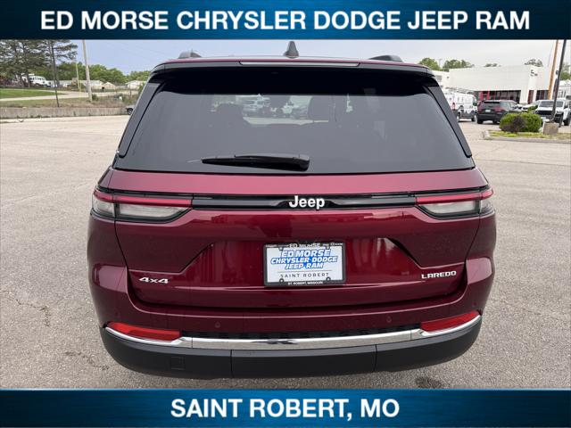 2025 Jeep Grand Cherokee GRAND CHEROKEE LAREDO X 4X4