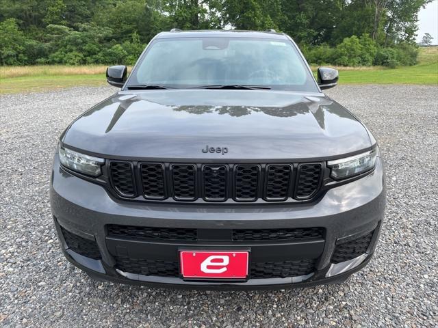 2025 Jeep Grand Cherokee GRAND CHEROKEE L LIMITED 4X2