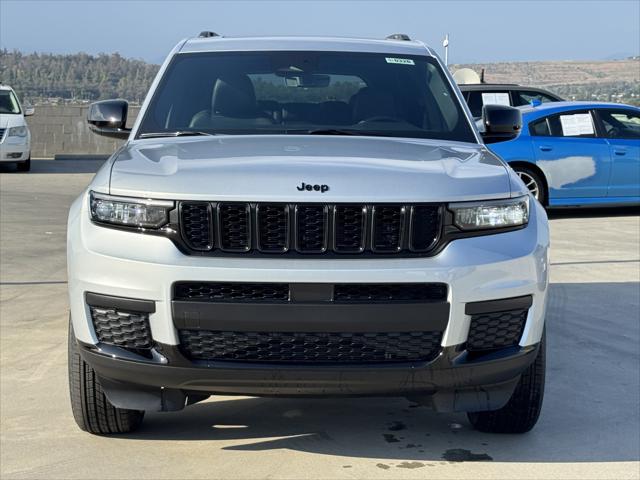 2025 Jeep Grand Cherokee GRAND CHEROKEE L ALTITUDE X 4X2