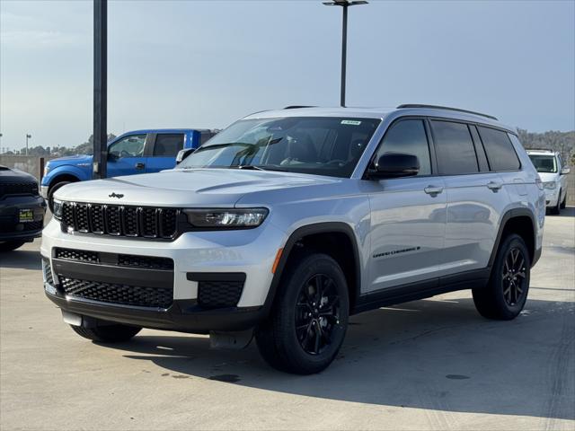 2025 Jeep Grand Cherokee GRAND CHEROKEE L ALTITUDE X 4X2
