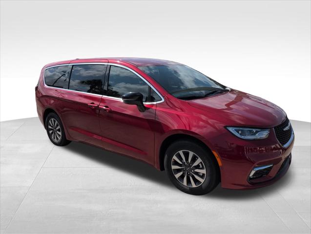 2025 Chrysler Pacifica Hybrid PACIFICA PLUG-IN HYBRID SELECT