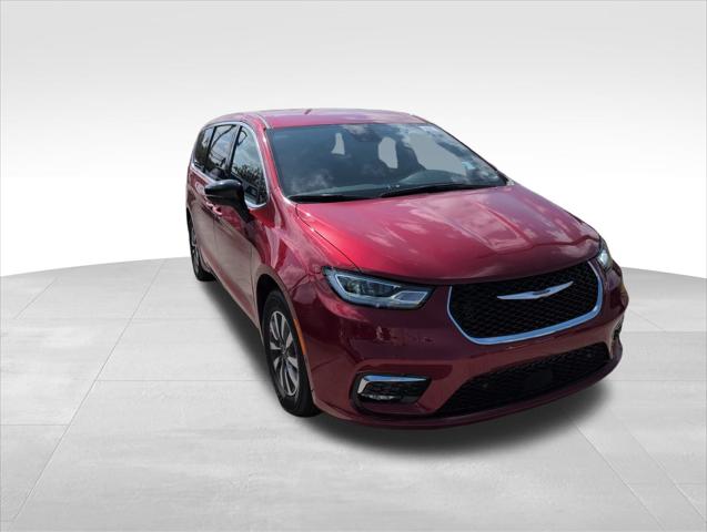 2025 Chrysler Pacifica Hybrid PACIFICA PLUG-IN HYBRID SELECT