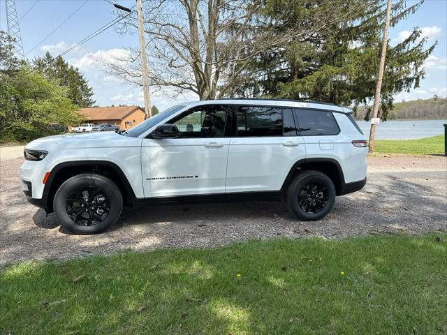 2025 Jeep Grand Cherokee GRAND CHEROKEE L ALTITUDE 4X4