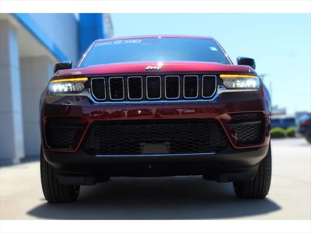2025 Jeep Grand Cherokee GRAND CHEROKEE LAREDO X 4X2