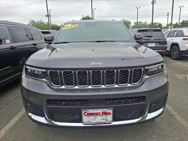 2025 Jeep Grand Cherokee GRAND CHEROKEE L LAREDO X 4X4