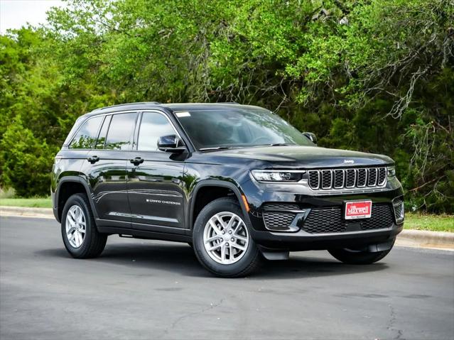2025 Jeep Grand Cherokee GRAND CHEROKEE LAREDO X 4X2