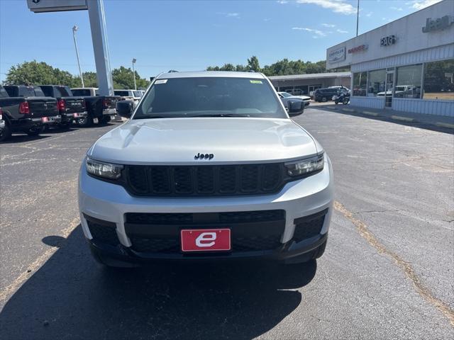 2025 Jeep Grand Cherokee GRAND CHEROKEE L ALTITUDE X 4X2