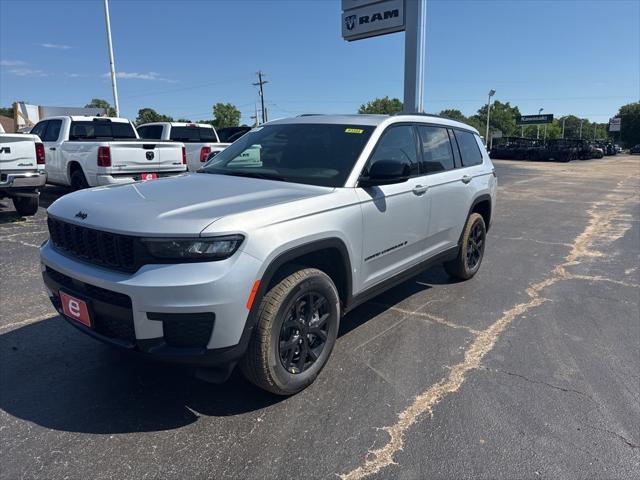 2025 Jeep Grand Cherokee GRAND CHEROKEE L ALTITUDE X 4X2
