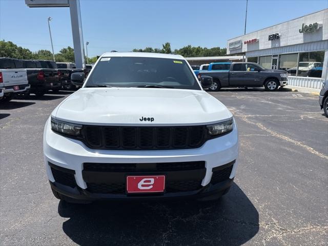 2025 Jeep Grand Cherokee GRAND CHEROKEE L ALTITUDE X 4X2
