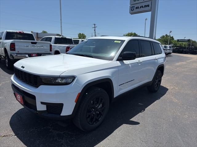 2025 Jeep Grand Cherokee GRAND CHEROKEE L ALTITUDE X 4X2
