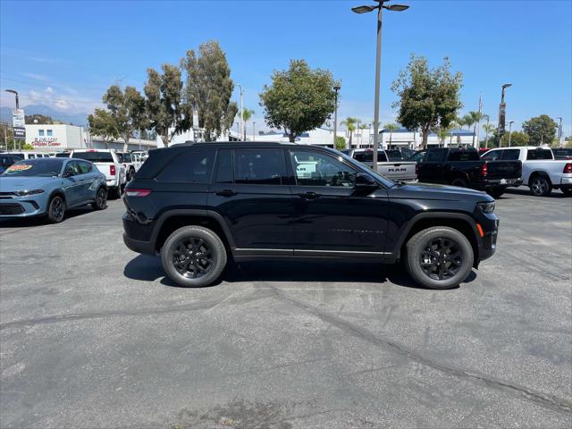 2025 Jeep Grand Cherokee GRAND CHEROKEE ALTITUDE 4X2