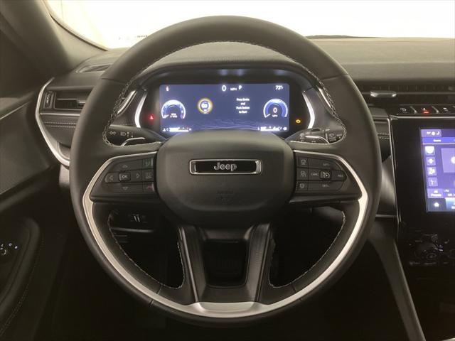 2025 Jeep Grand Cherokee GRAND CHEROKEE LAREDO X 4X4