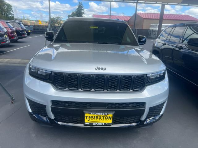 2025 Jeep Grand Cherokee GRAND CHEROKEE L ALTITUDE 4X4