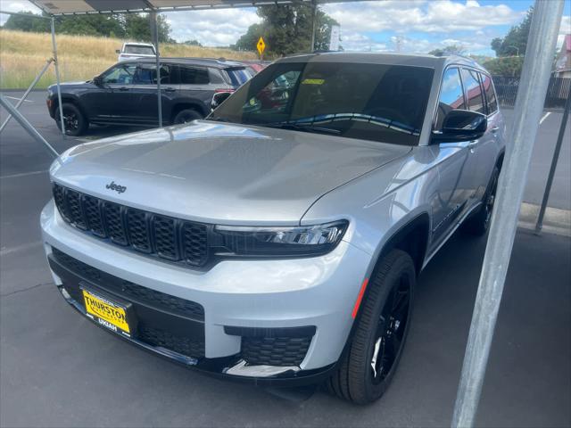 2025 Jeep Grand Cherokee GRAND CHEROKEE L ALTITUDE 4X4