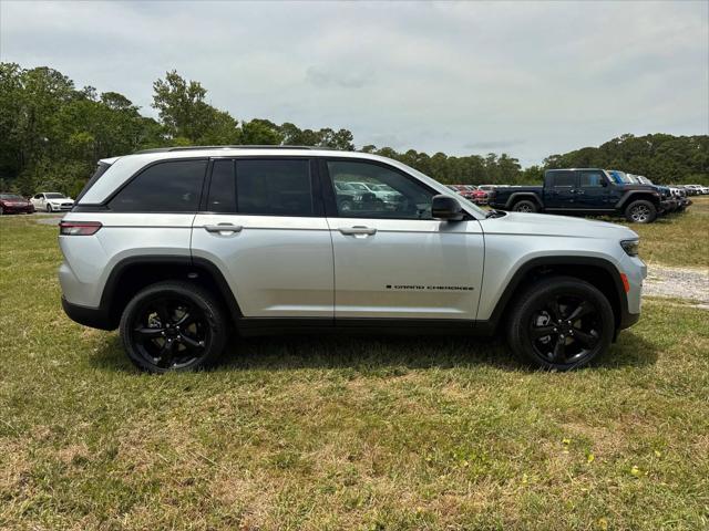 2025 Jeep Grand Cherokee GRAND CHEROKEE LIMITED 4X2 2025 Jeep Grand Cherokee GRAND CHEROKEE LIMITED 4X2