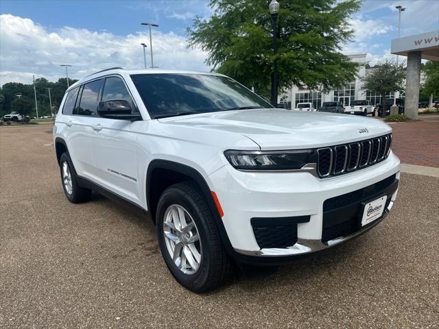 2025 Jeep Grand Cherokee GRAND CHEROKEE L LAREDO X 4X2