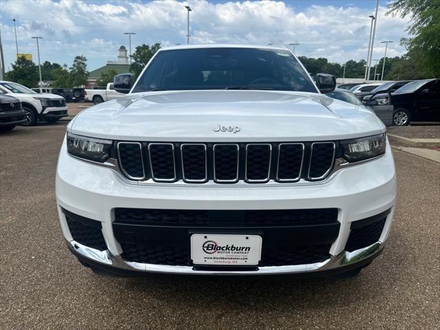 2025 Jeep Grand Cherokee GRAND CHEROKEE L LAREDO X 4X2