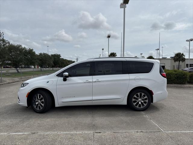 2025 Chrysler Pacifica Hybrid PACIFICA PLUG-IN HYBRID PINNACLE