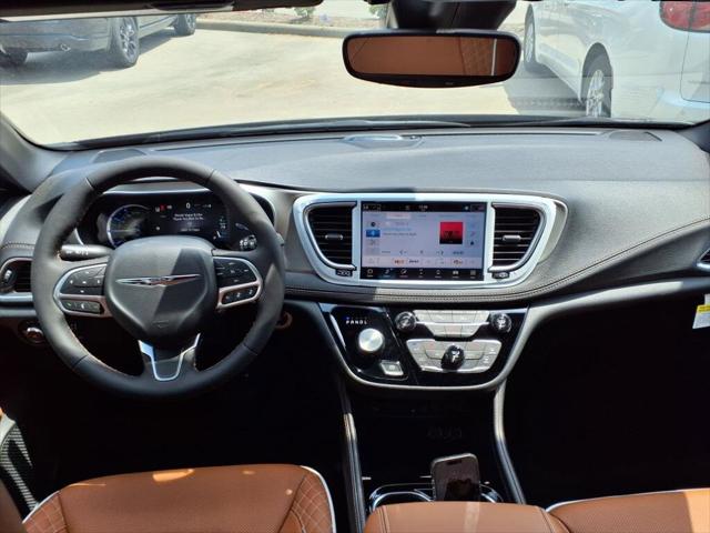 2025 Chrysler Pacifica Hybrid PACIFICA PLUG-IN HYBRID PINNACLE