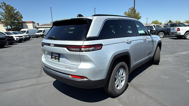 2025 Jeep Grand Cherokee GRAND CHEROKEE LAREDO 4X4