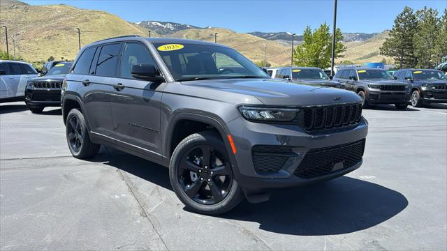 2025 Jeep Grand Cherokee GRAND CHEROKEE ALTITUDE X 4X4