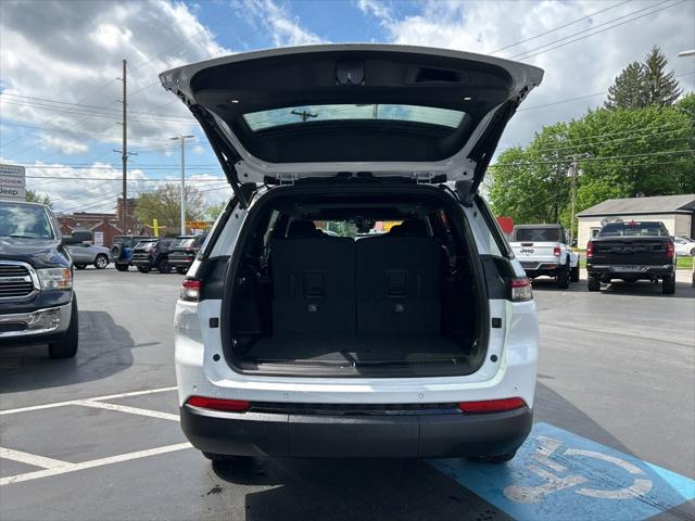 2025 Jeep Grand Cherokee GRAND CHEROKEE L ALTITUDE X 4X4