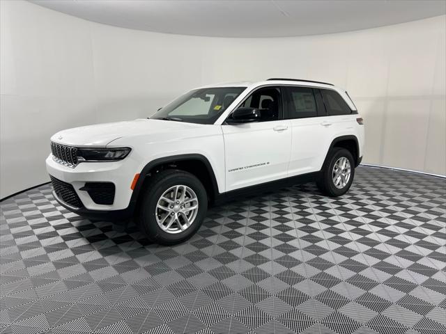 2025 Jeep Grand Cherokee GRAND CHEROKEE LAREDO X 4X2