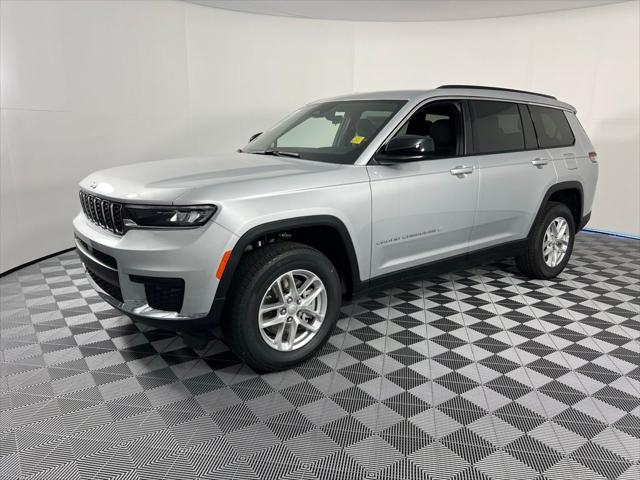 2025 Jeep Grand Cherokee GRAND CHEROKEE L LAREDO X 4X2