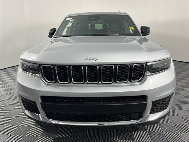 2025 Jeep Grand Cherokee GRAND CHEROKEE L LAREDO X 4X2