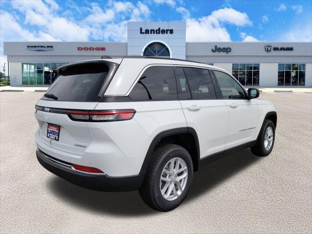2025 Jeep Grand Cherokee GRAND CHEROKEE LAREDO X 4X4