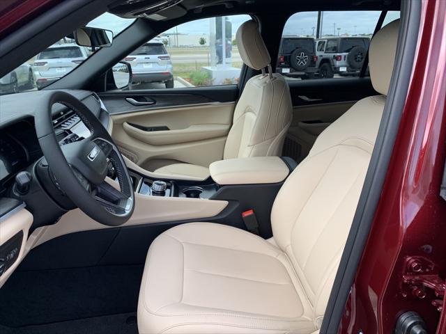 2025 Jeep Grand Cherokee GRAND CHEROKEE LIMITED 4X2