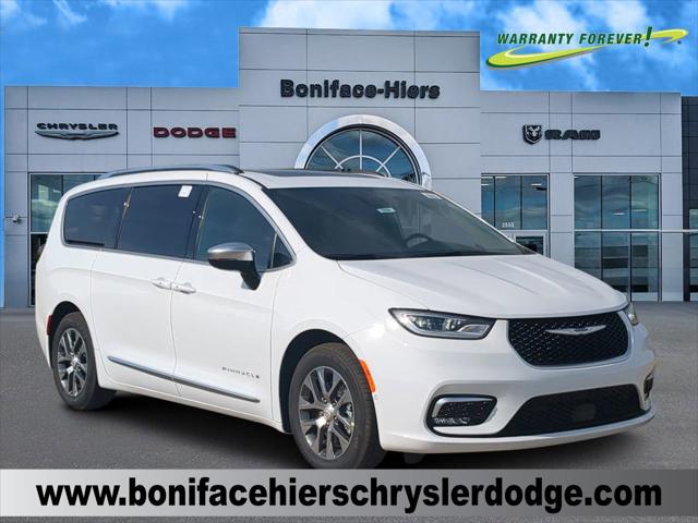 2025 Chrysler Pacifica Hybrid PACIFICA PLUG-IN HYBRID PINNACLE