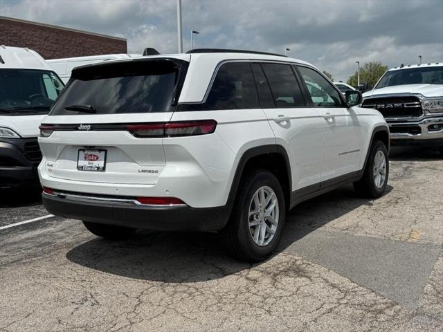 2025 Jeep Grand Cherokee GRAND CHEROKEE LAREDO X 4X4
