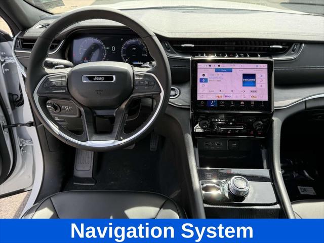 2025 Jeep Grand Cherokee GRAND CHEROKEE L LIMITED 4X4