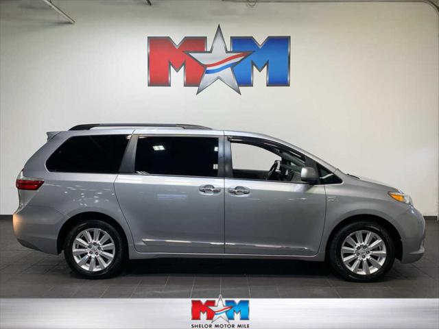 2017 Toyota Sienna XLE 7 Passenger