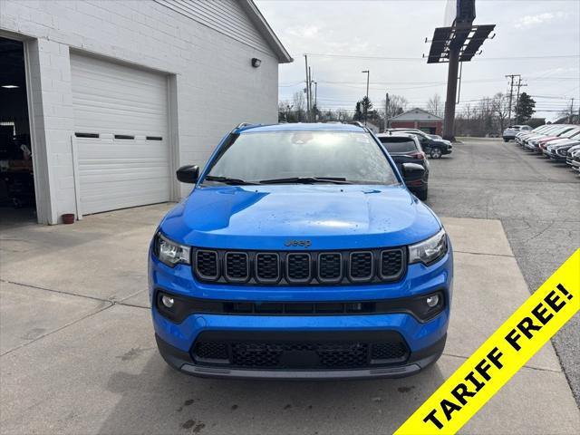 2025 Jeep Compass COMPASS LATITUDE 4X4