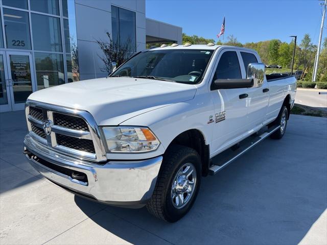 2018 RAM 2500 Tradesman Crew Cab 4x4 8 Box