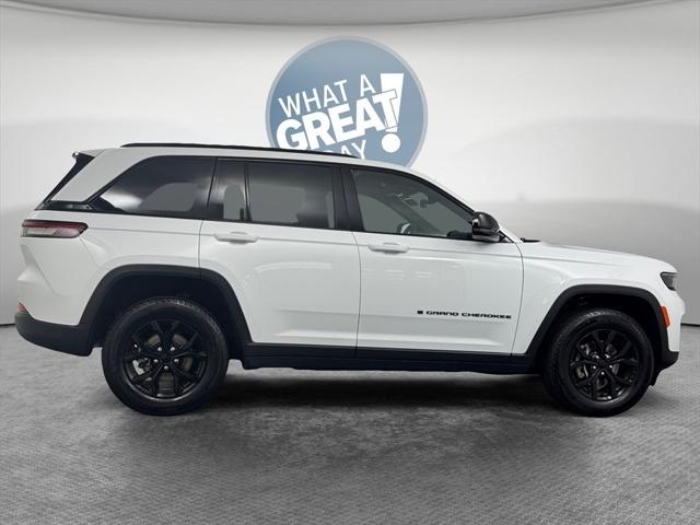 2024 Jeep Grand Cherokee Altitude 4x4