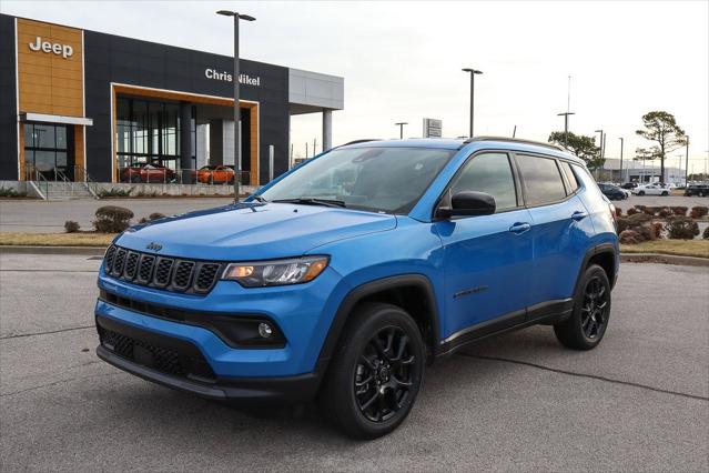 2025 Jeep Compass COMPASS LATITUDE 4X4