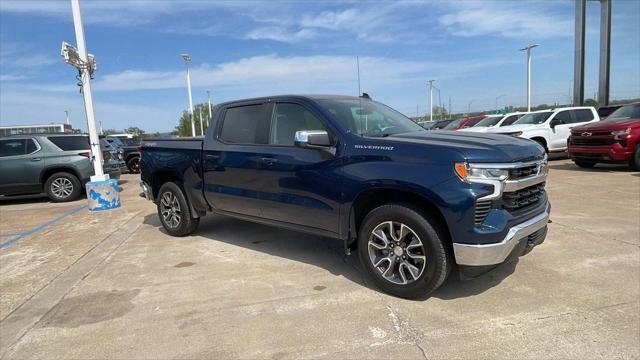 2023 Chevrolet Silverado 1500 4WD Crew Cab Short Bed LT with 2FL