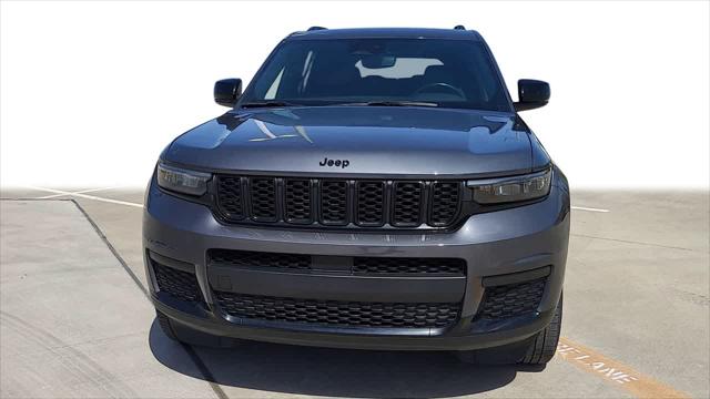 2022 Jeep Grand Cherokee L Altitude 4x2