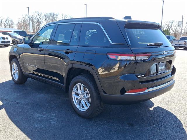 2025 Jeep Grand Cherokee GRAND CHEROKEE LAREDO X 4X4