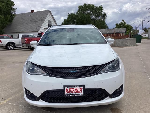 2020 Chrysler Pacifica Hybrid Limited